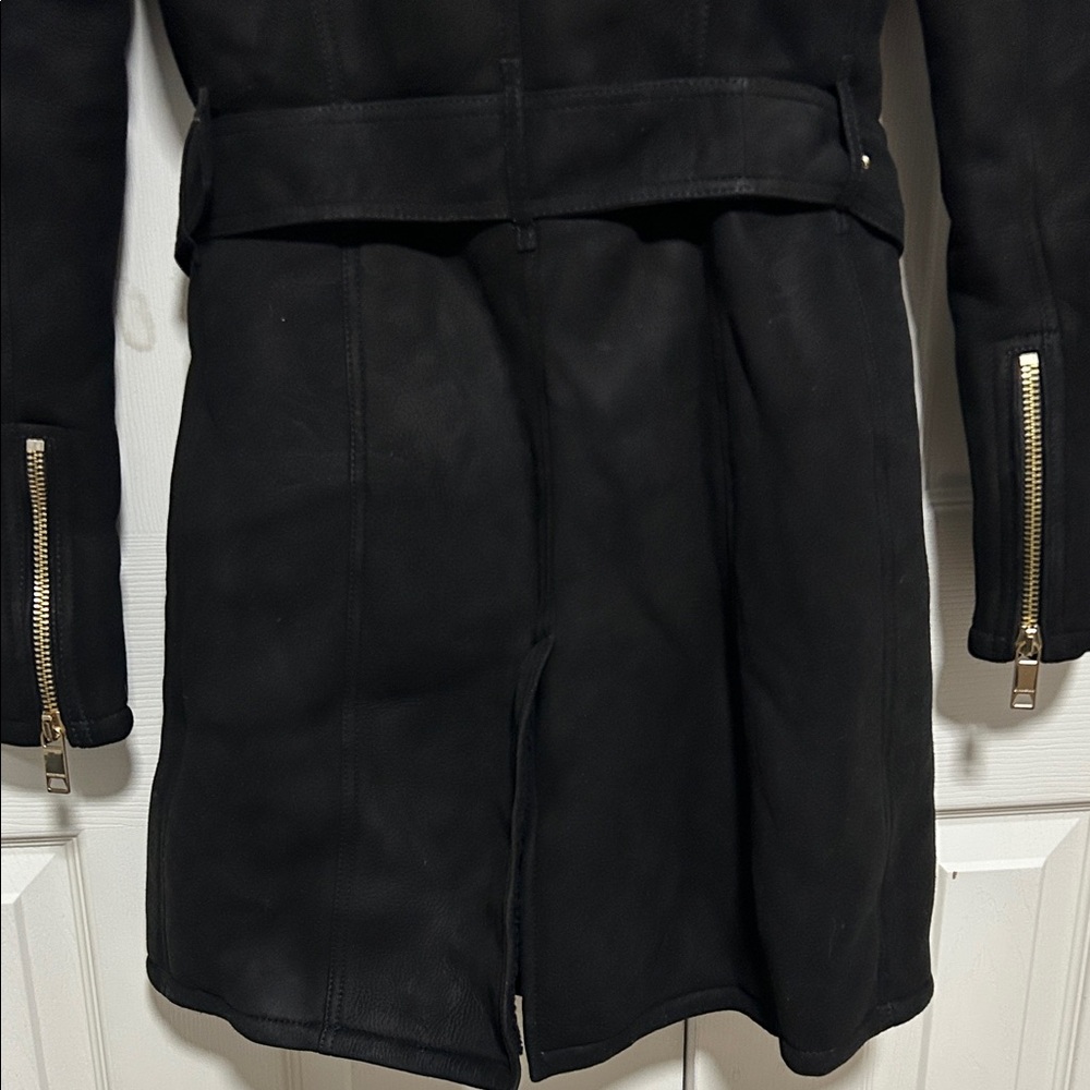 Burberry Black Trench Coat with Gold Zippers - Picture 5 of 16
